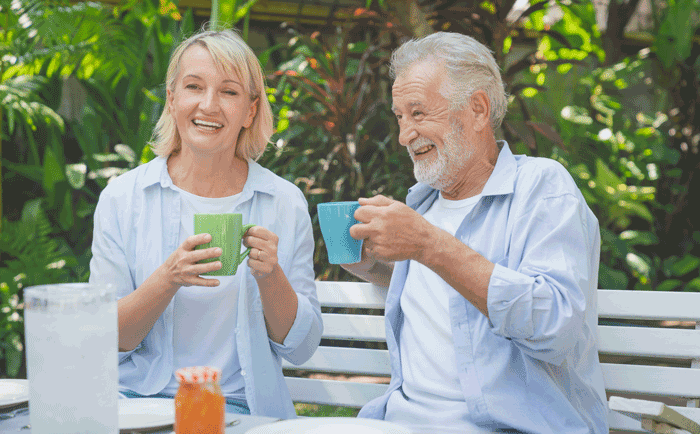 Image: /uploads/blog/couple_coffee_outside.png